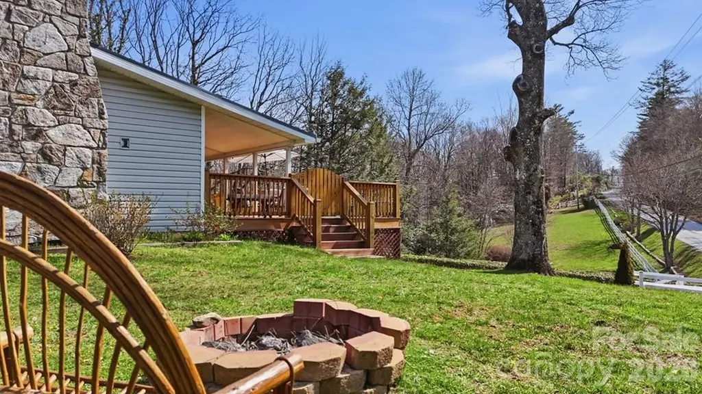3731 Dillard Road Highlands NC 28741