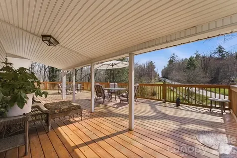 3731 Dillard Road Highlands NC 28741