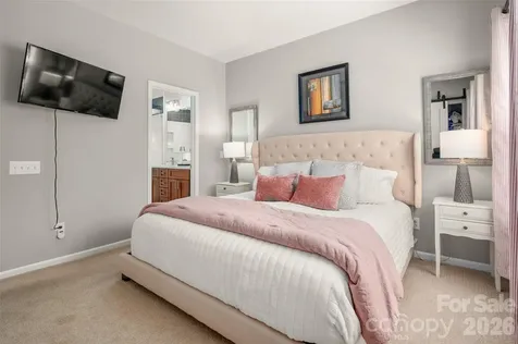 820 Autumn Rain Lane Charlotte NC 28209