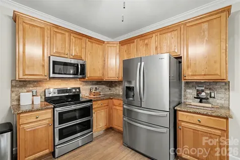 7068 Kidwelly Lane Matthews NC 28104