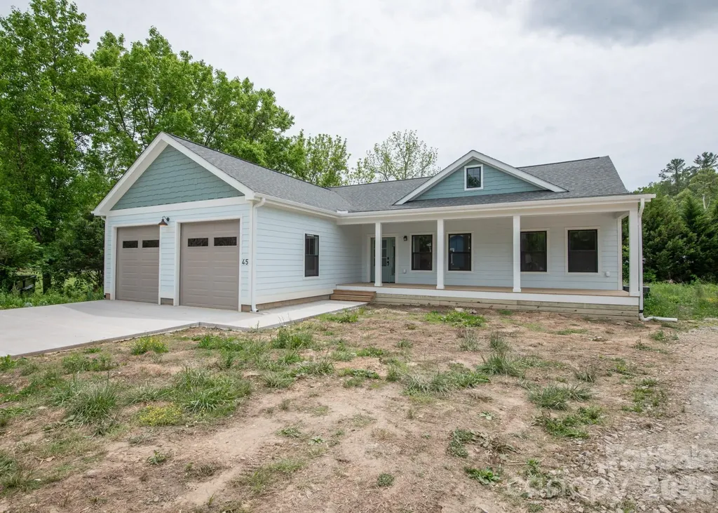 45 Gash Cove Road Hendersonville NC 28791