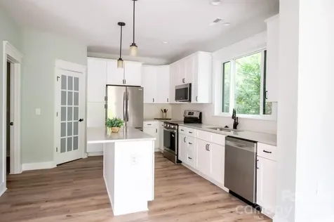 45 Gash Cove Road Hendersonville NC 28791