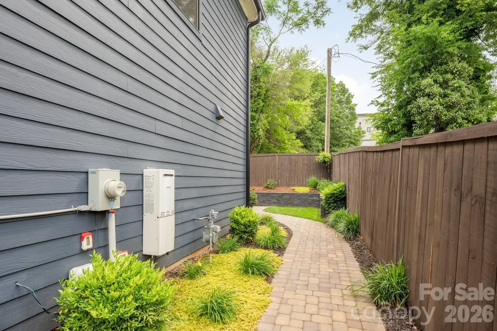 125 French Street Charlotte NC 28216