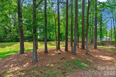 7148 Powder Mill Place Charlotte NC 28277