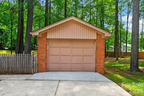 7148 Powder Mill Place Charlotte NC 28277