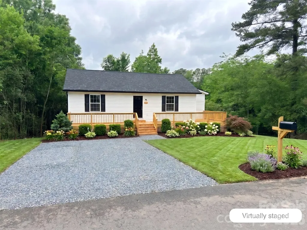 431 Eastover Avenue Norwood NC 28128
