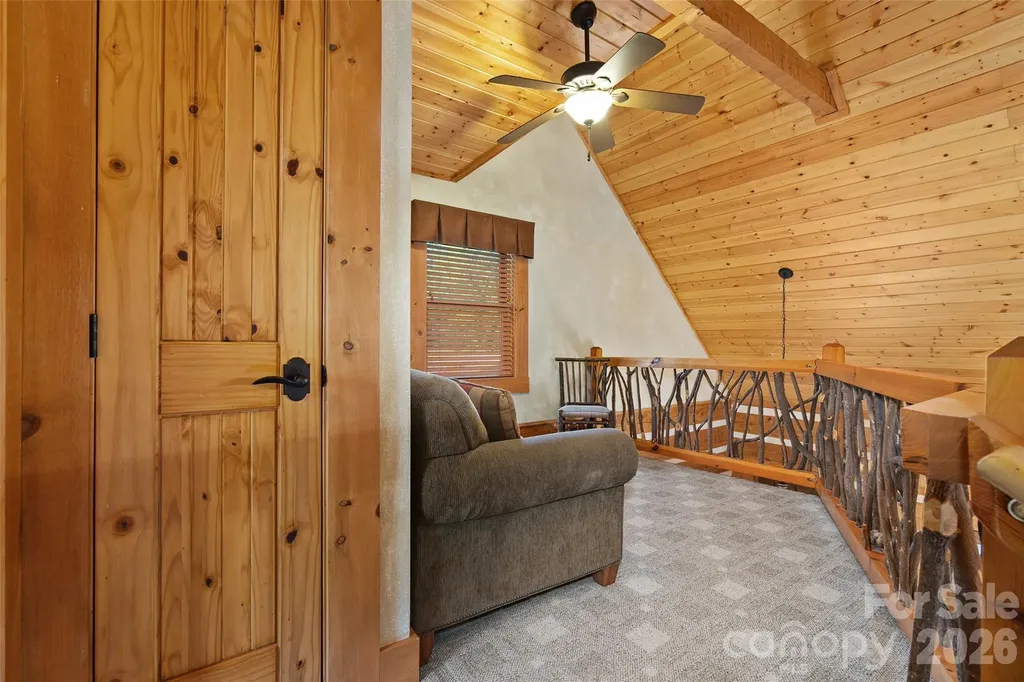 17 Rachels Circle Maggie Valley NC 28751