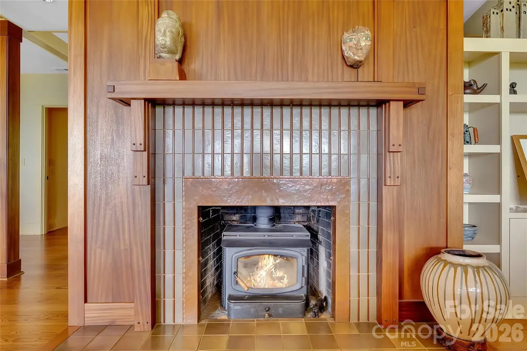24 Westhaven Drive Asheville NC 28804