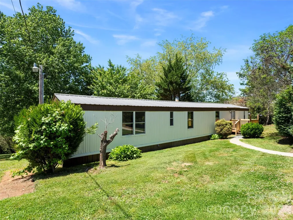 Leicester NC, 32 Noland Hills Drive