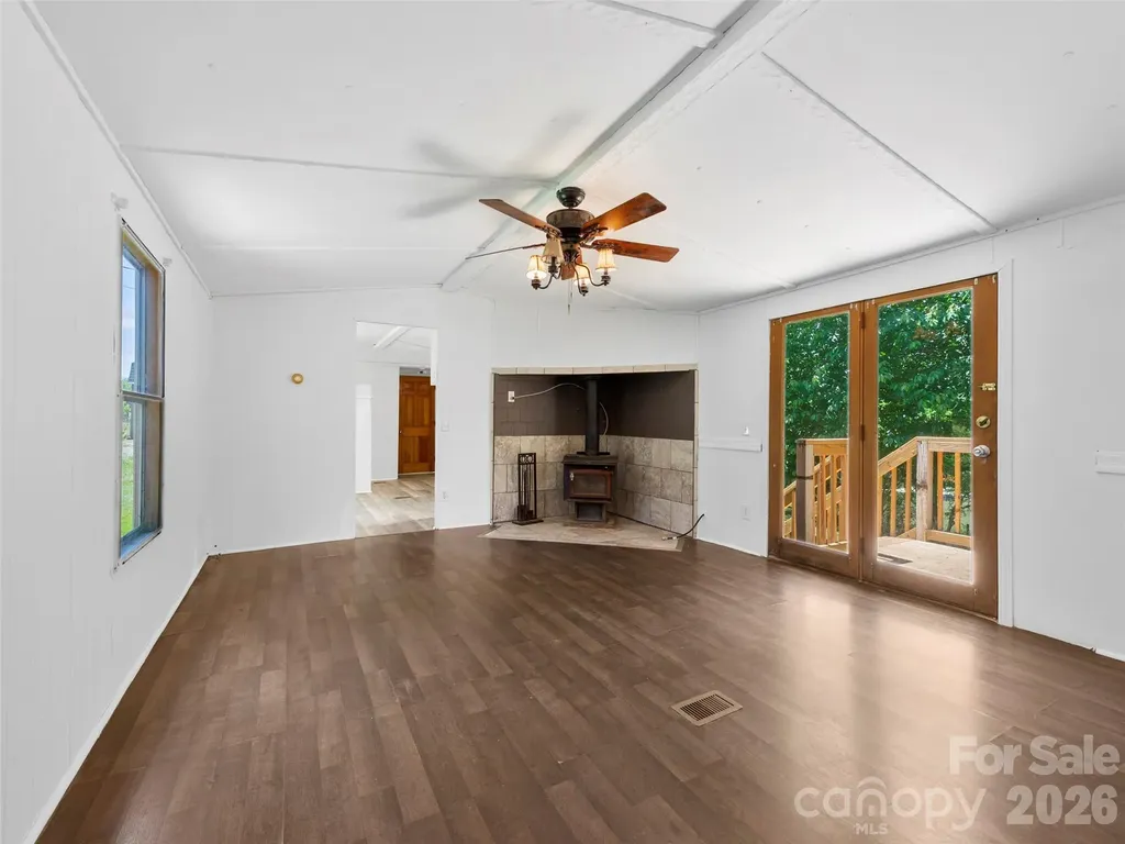 32 Noland Hills Drive Leicester NC 28748