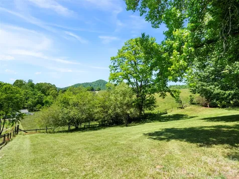 32 Noland Hills Drive Leicester NC 28748