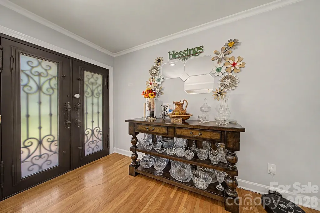 5127 Hoover Drive Charlotte NC 28269