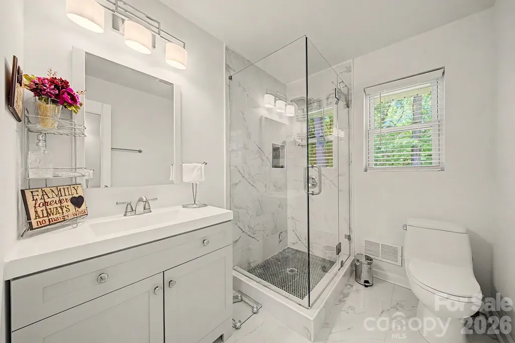 5127 Hoover Drive Charlotte NC 28269