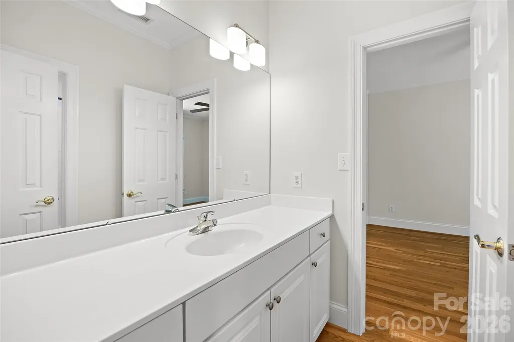 5232 Colony Road Charlotte NC 28226