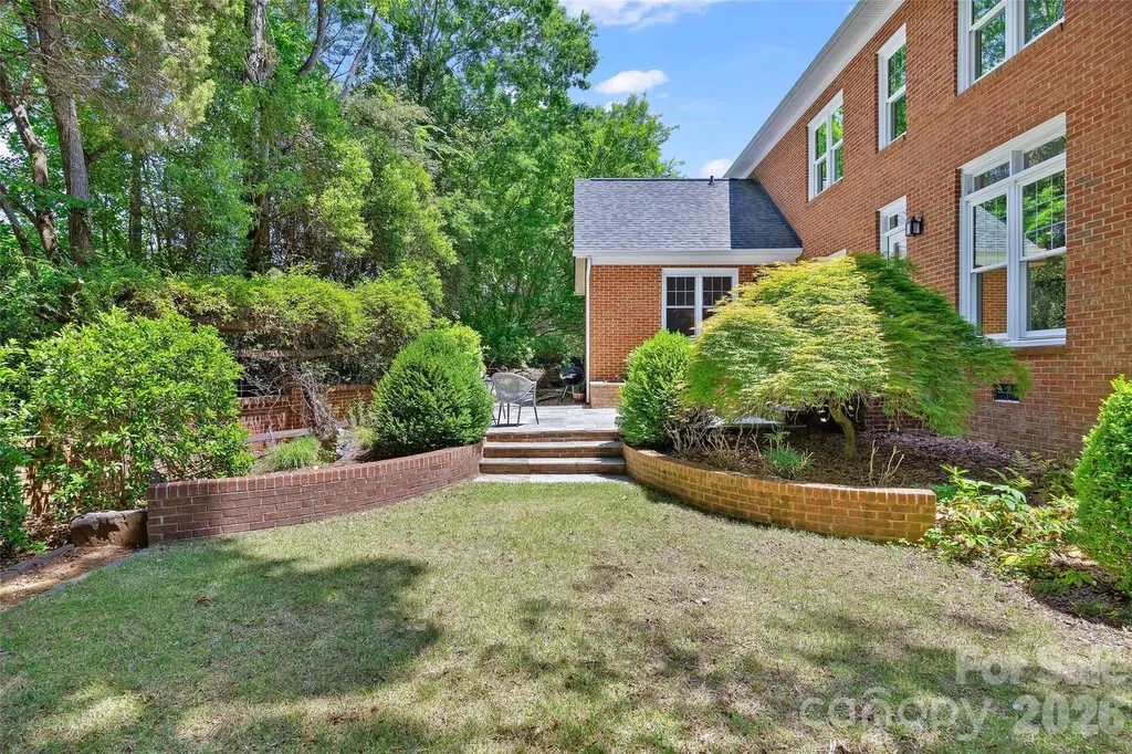 5232 Colony Road Charlotte NC 28226