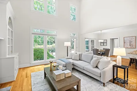 5232 Colony Road Charlotte NC 28226