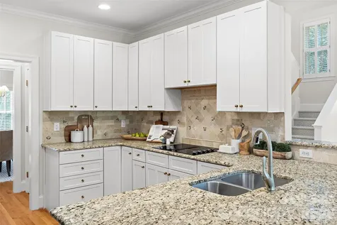 5232 Colony Road Charlotte NC 28226