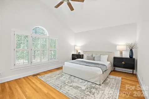 5232 Colony Road Charlotte NC 28226