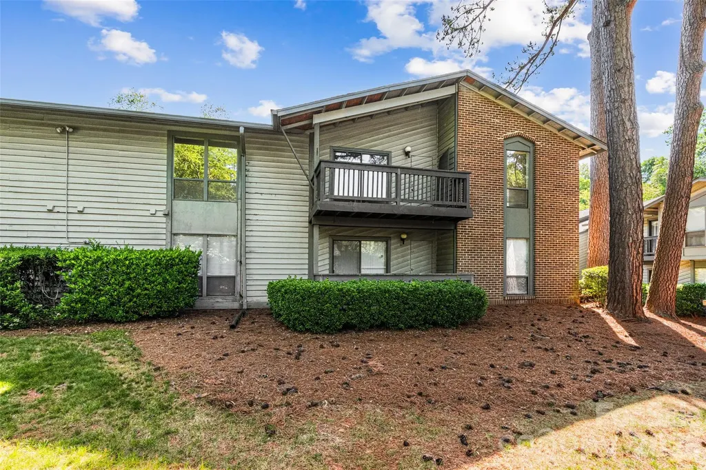 5016 Sardis Road Charlotte NC 28270