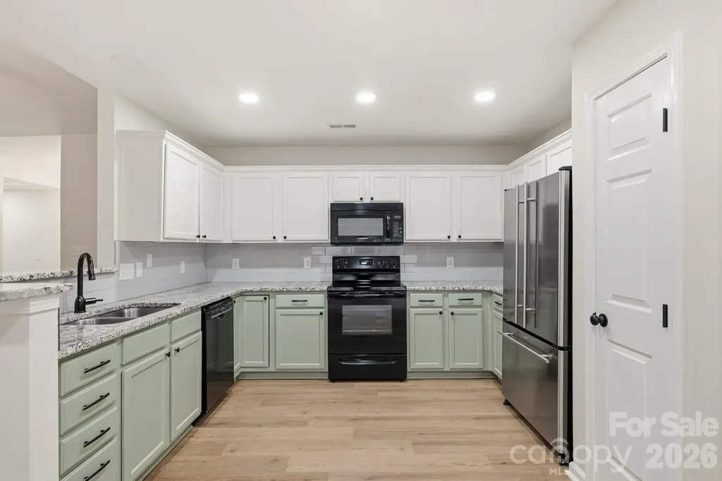 5123 Sunburst Lane Charlotte NC 28213