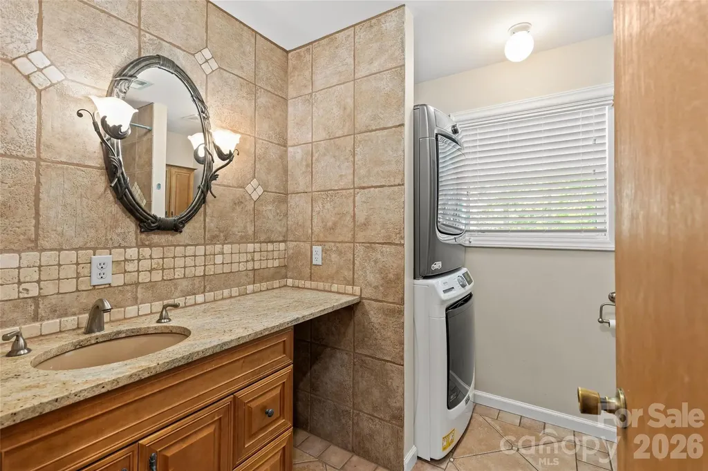 2700 Pencoyd Lane Charlotte NC 28210