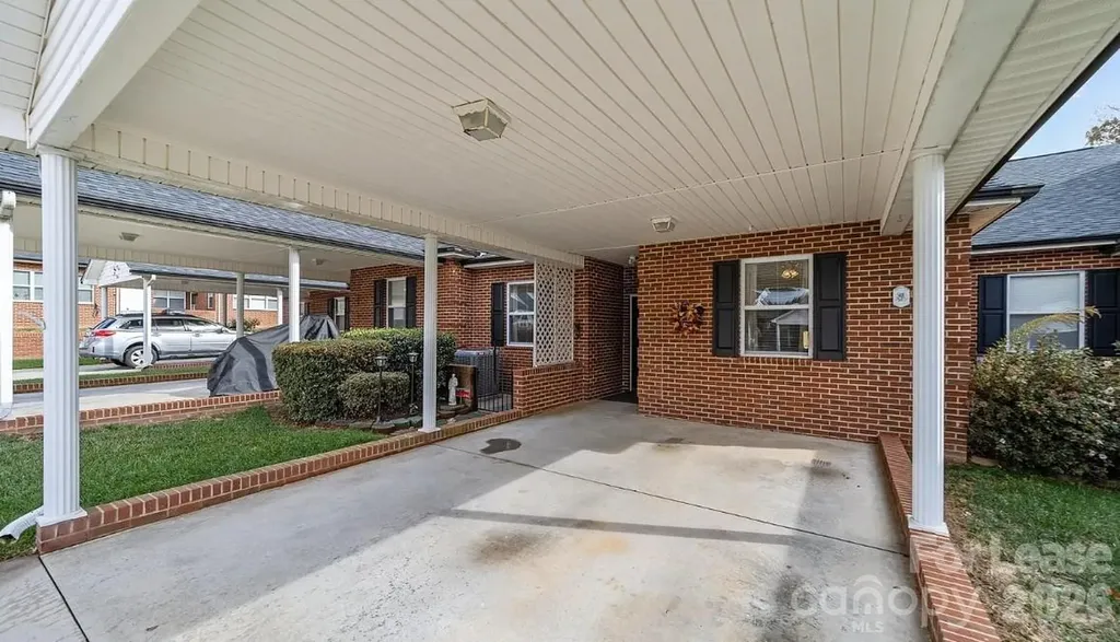 3860 Azalea Trail Denver NC 28037