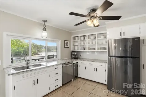 1113 Palmyra Drive Tega Cay SC 29708