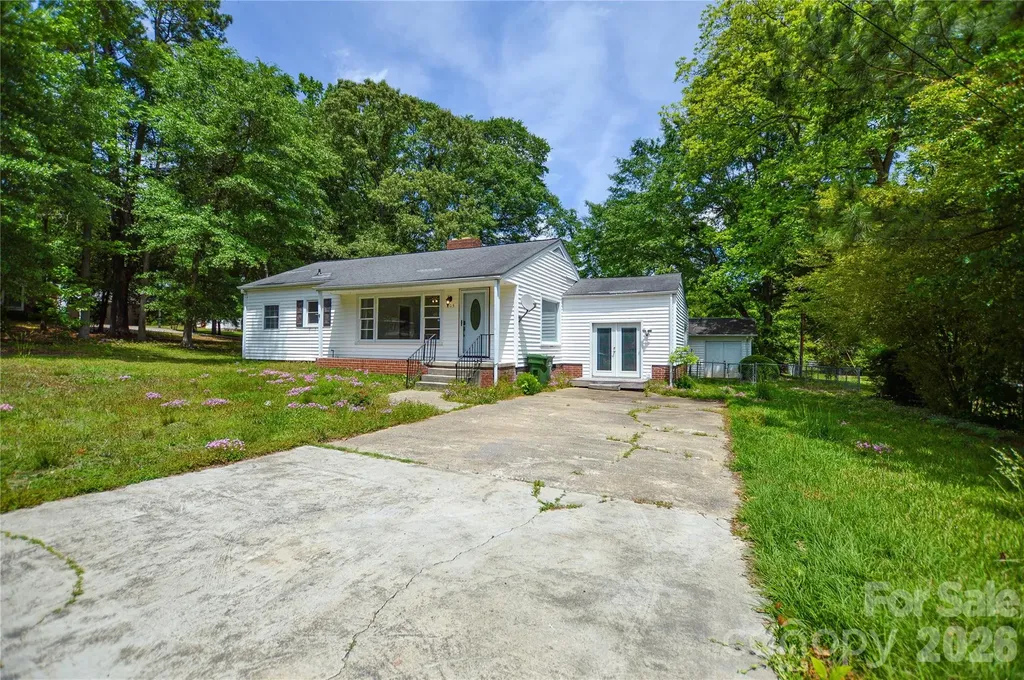 605 Gillsbrook Road Lancaster SC 29720