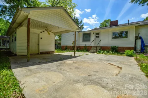 605 Gillsbrook Road Lancaster SC 29720