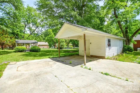 605 Gillsbrook Road Lancaster SC 29720