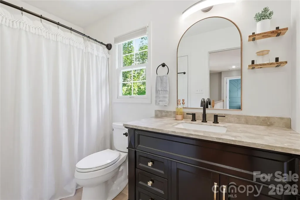 275 Ferguson Drive Asheville NC 28806