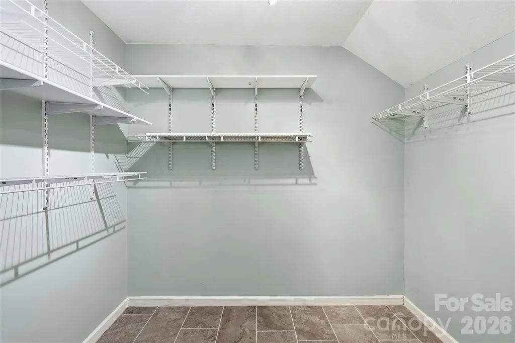 275 Ferguson Drive Asheville NC 28806