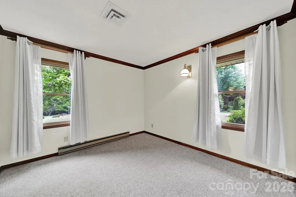5913 Tom Query Road Charlotte NC 28213