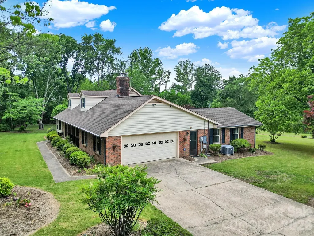 5913 Tom Query Road Charlotte NC 28213
