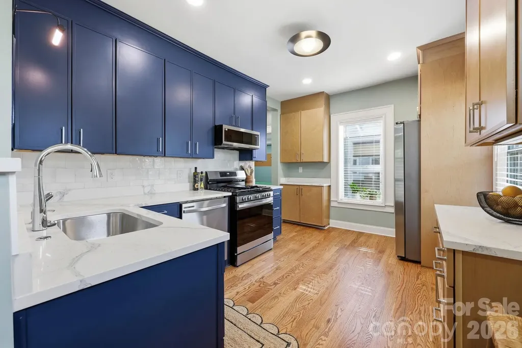 327 Campus Street Charlotte NC 28216
