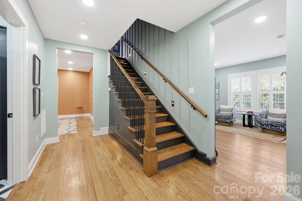 327 Campus Street Charlotte NC 28216