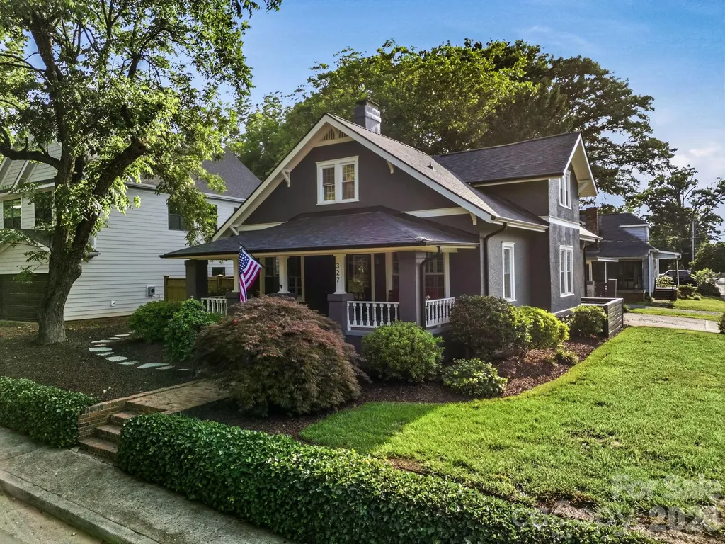 327 Campus Street Charlotte NC 28216