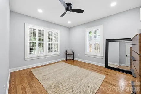 327 Campus Street Charlotte NC 28216