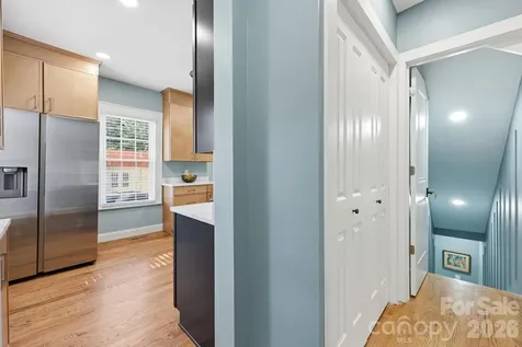 327 Campus Street Charlotte NC 28216