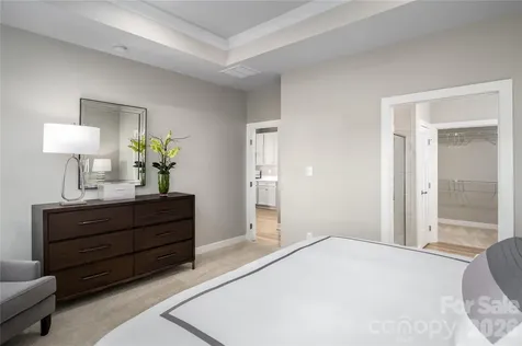 916 Heathway Drive Charlotte NC 28213
