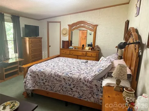 39 Lisa Court Otto NC 28763