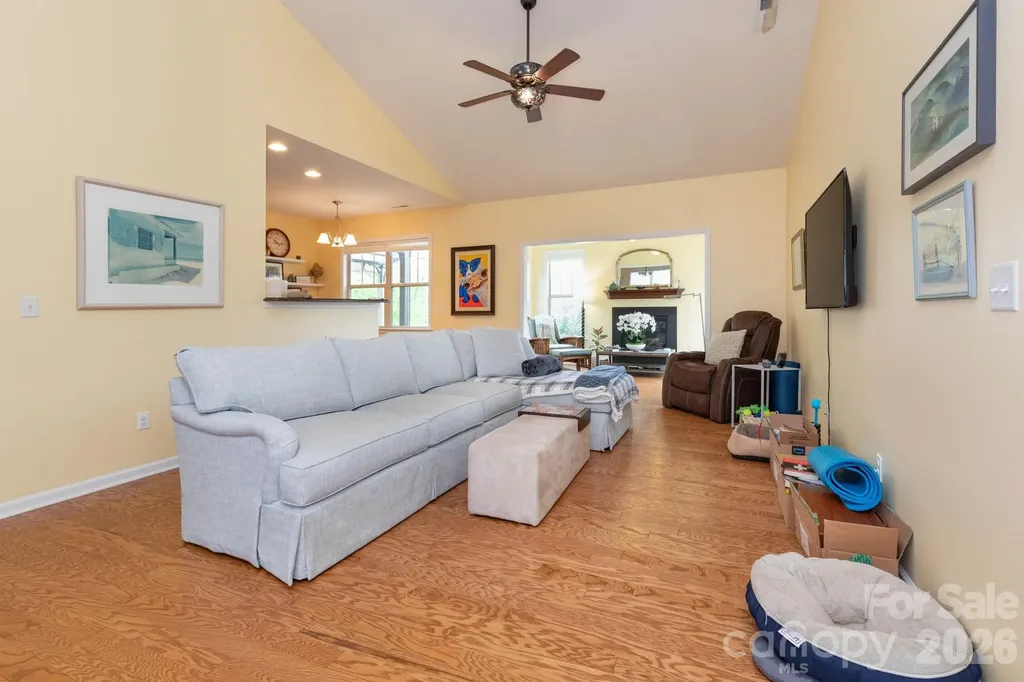 407 Bell Lily Drive Weaverville NC 28787