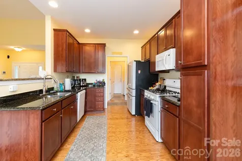 407 Bell Lily Drive Weaverville NC 28787
