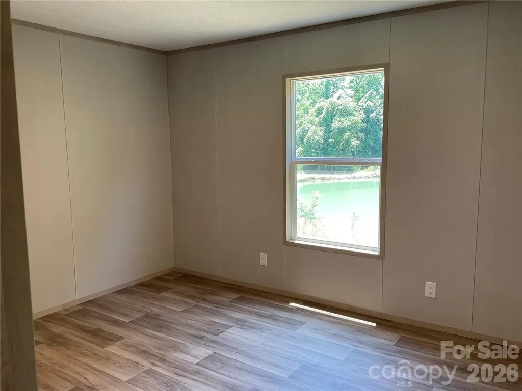 2226 Harris Henrietta Road Mooresboro NC 28114