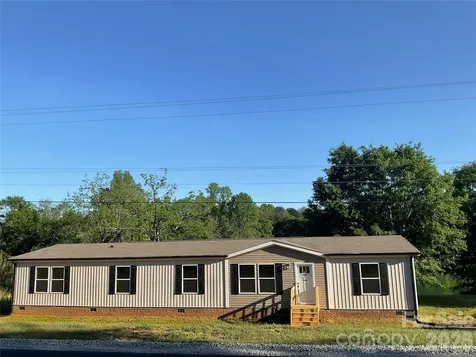 2226 Harris Henrietta Road Mooresboro NC 28114