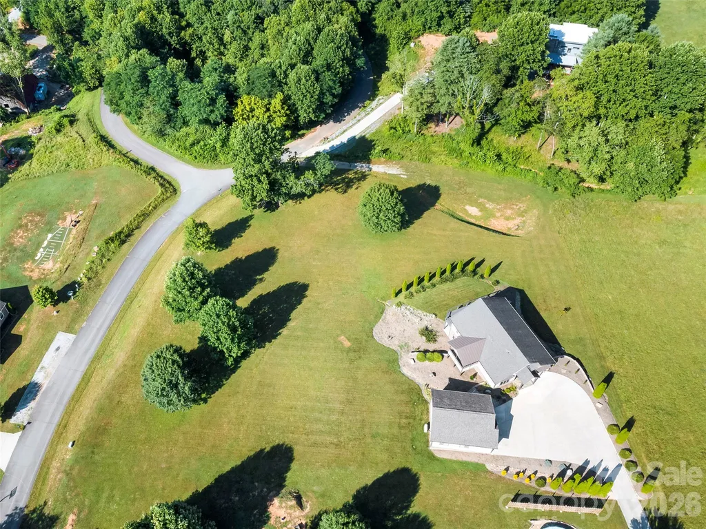 141 Round Top Circle Mills River NC 28759