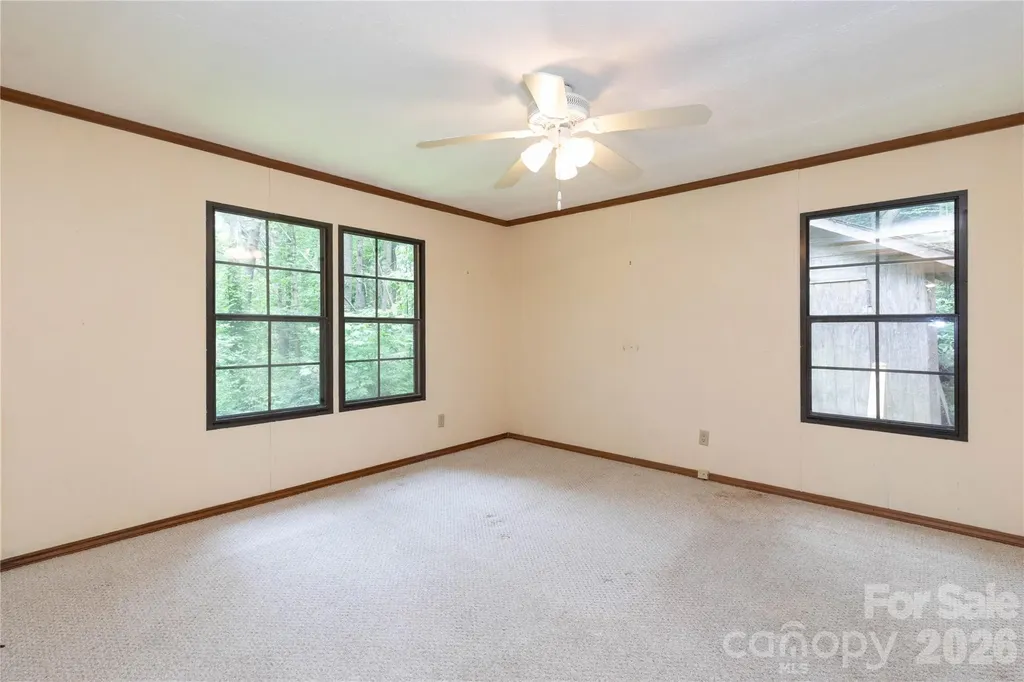 1010 Sharon Ridge Road Fairview NC 28730