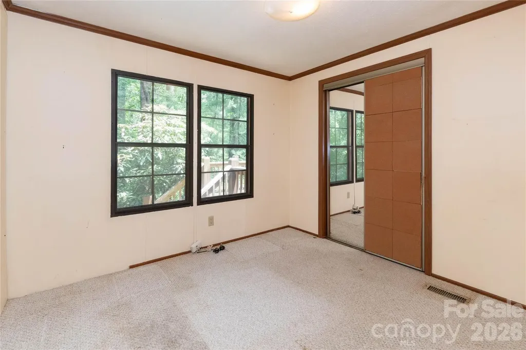 1010 Sharon Ridge Road Fairview NC 28730