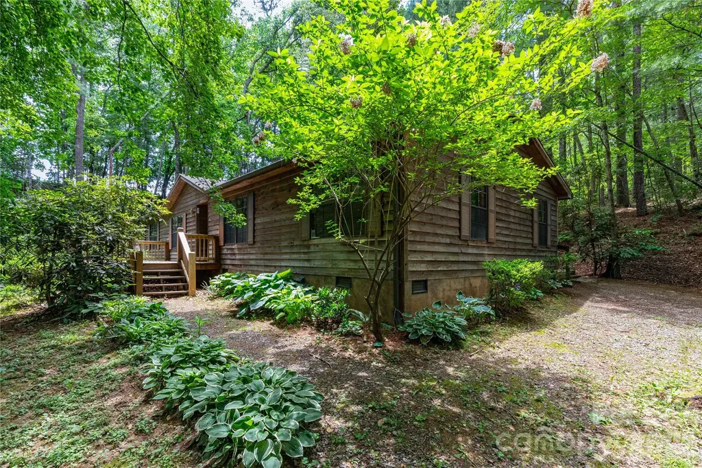 1010 Sharon Ridge Road Fairview NC 28730