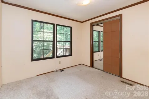 1010 Sharon Ridge Road Fairview NC 28730